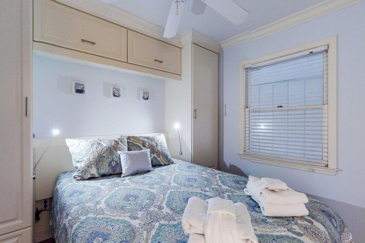 Вілла Breakers Oceanfront Getaway With Amazing View And Pool Гілтон-Гед-Айленд Екстер'єр фото